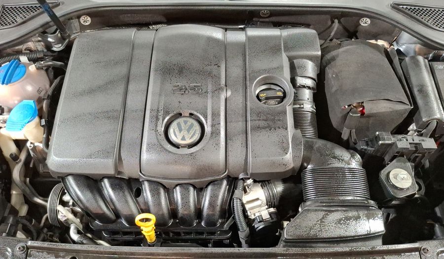 Volkswagen Passat 2.5 HIGHLINE Sedan 2017