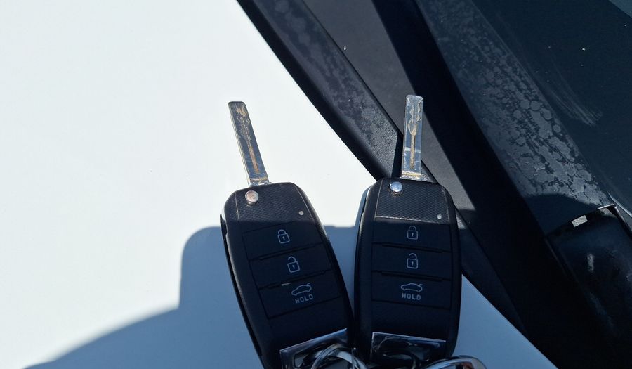 Kia Rio 4 1.4 EX AC DAB Sedan 2016