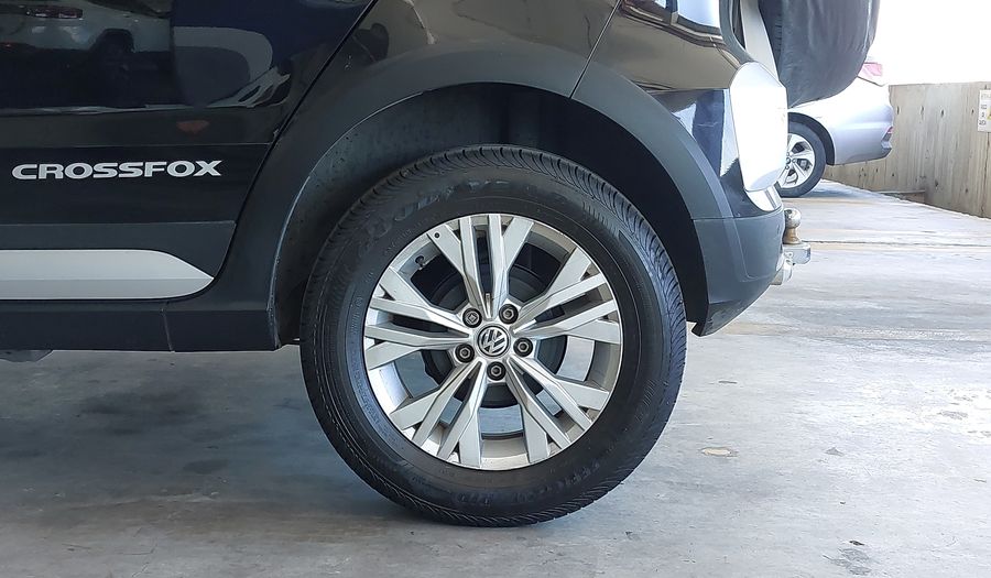 Volkswagen Fox 1.6 16V CROSSFOX I-MOTION Hatchback 2017