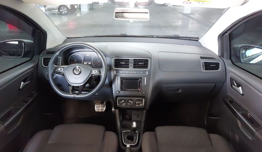 Volkswagen Fox 1.6 16V CROSSFOX I-MOTION Hatchback 2017