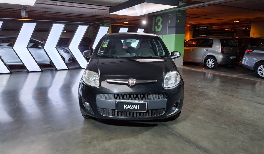 Fiat Palio 1.4 ATTRACTIVE Hatchback 2012