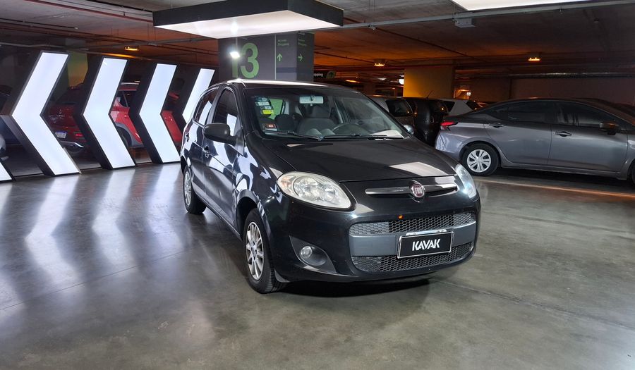 Fiat Palio 1.4 ATTRACTIVE Hatchback 2012