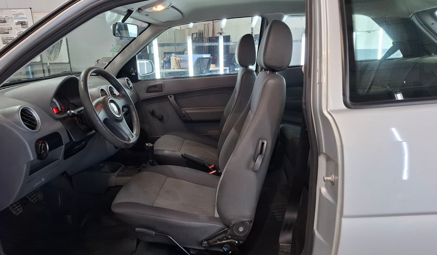 Volkswagen Gol 1.4 POWER (+DA+AA) Hatchback 2011