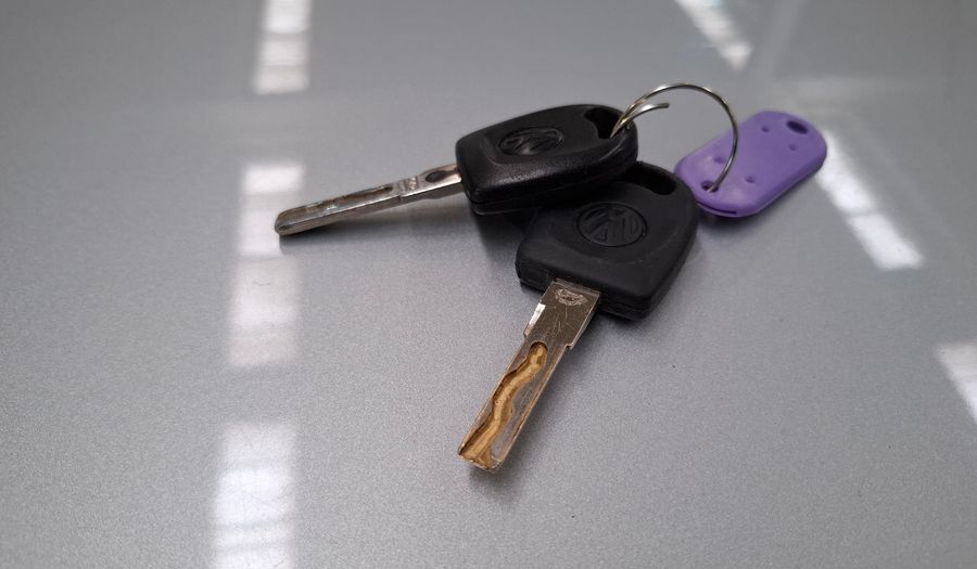 Volkswagen Gol 1.4 POWER (+DA+AA) Hatchback 2011