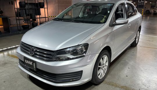 Volkswagen • Vento