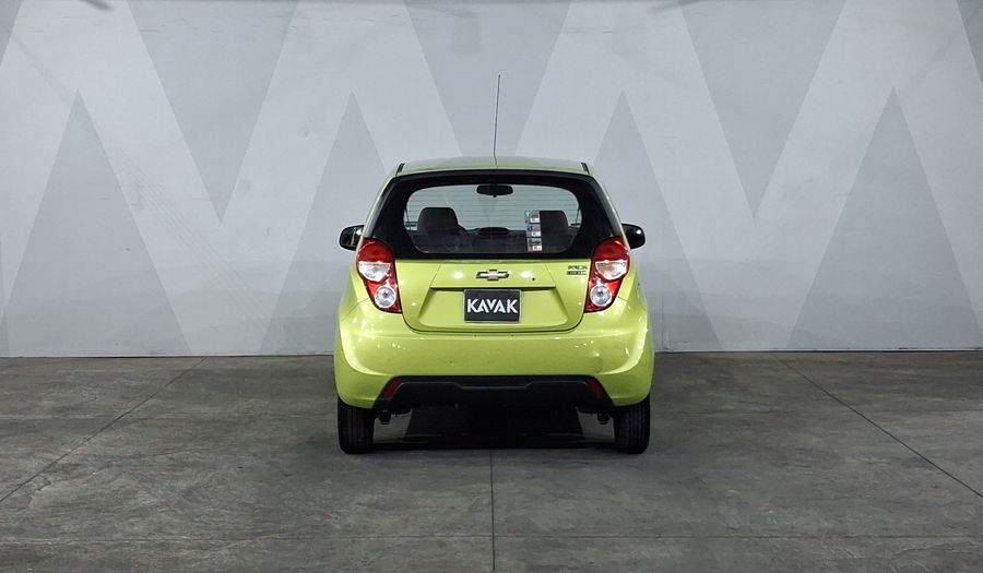 Chevrolet Spark 1.4 LT E MT Hatchback 2016
