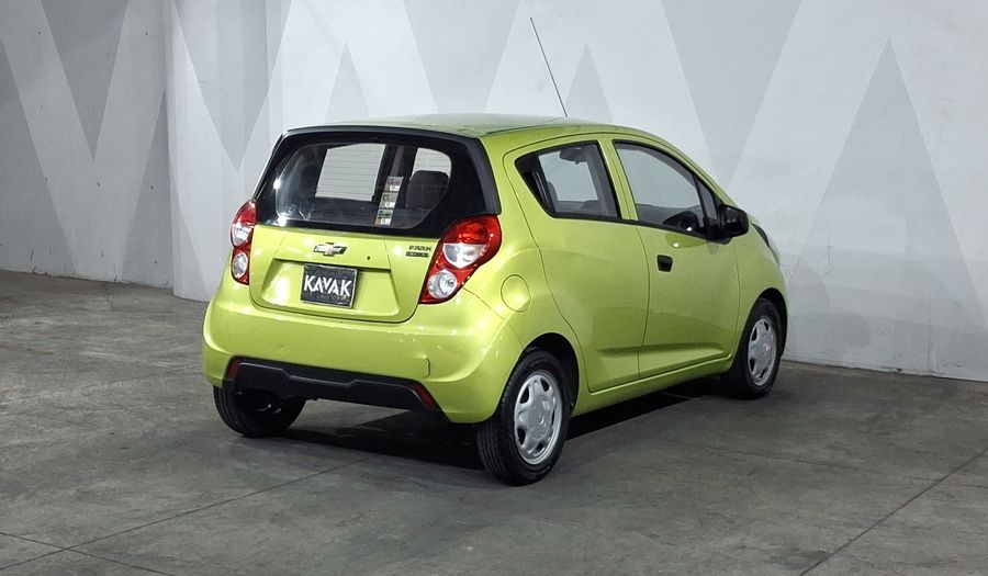 Chevrolet Spark 1.4 LT E MT Hatchback 2016