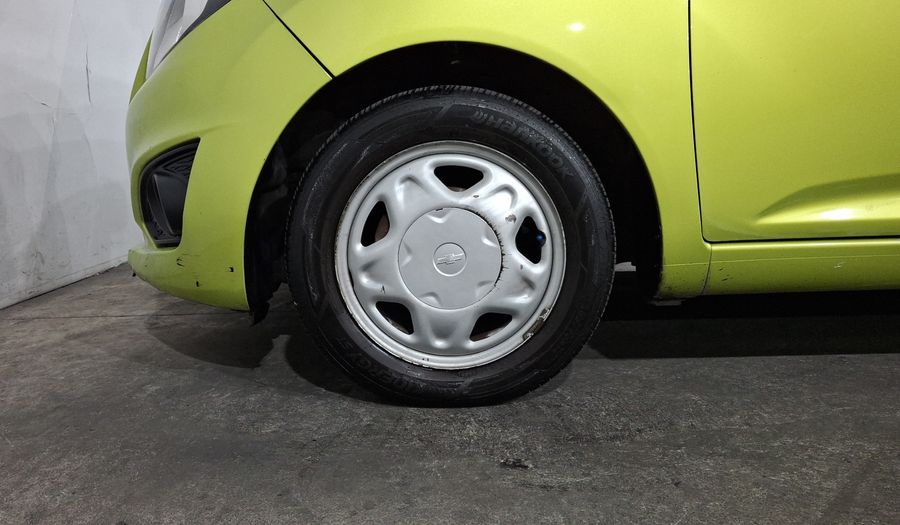 Chevrolet Spark 1.4 LT E MT Hatchback 2016