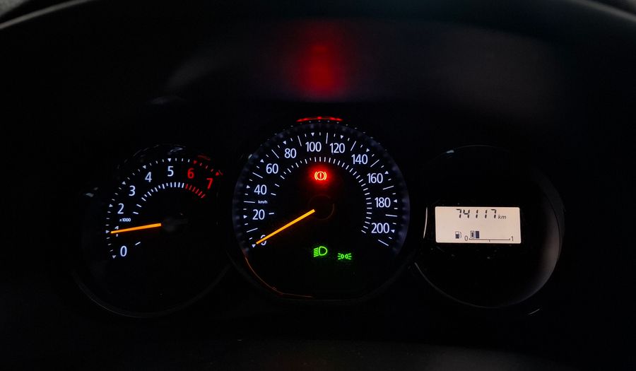 Renault Sandero 1.6 AUTHENTIQUE Hatchback 2017