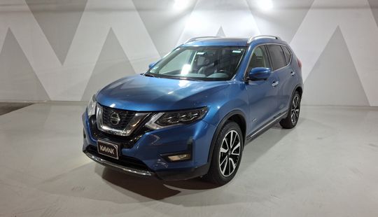 Nissan • X-Trail