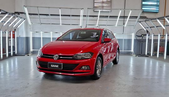 Volkswagen • Polo