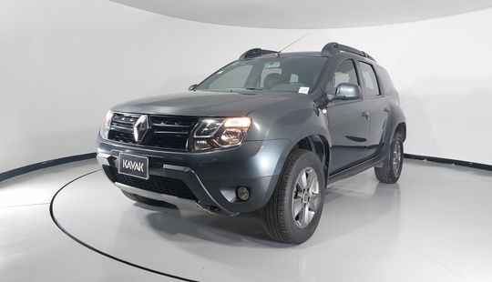 Renault • Duster