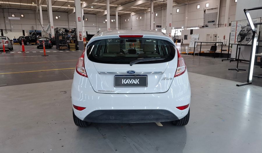 Ford Fiesta Kinetic Design 1.6 16V TITANIUM Hatchback 2019