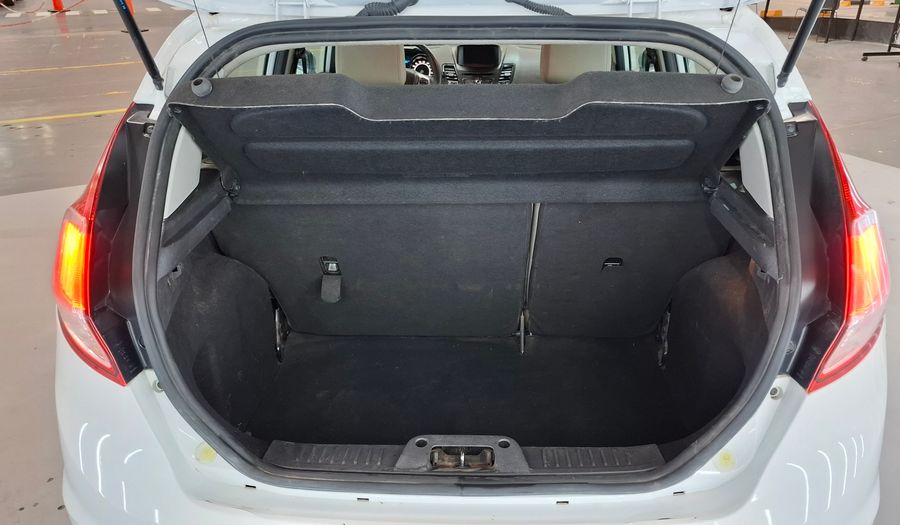 Ford Fiesta Kinetic Design 1.6 16V TITANIUM Hatchback 2019