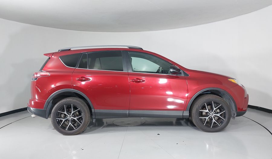 Toyota Rav4 2.5 L4 SE 4WD AT Suv 2018
