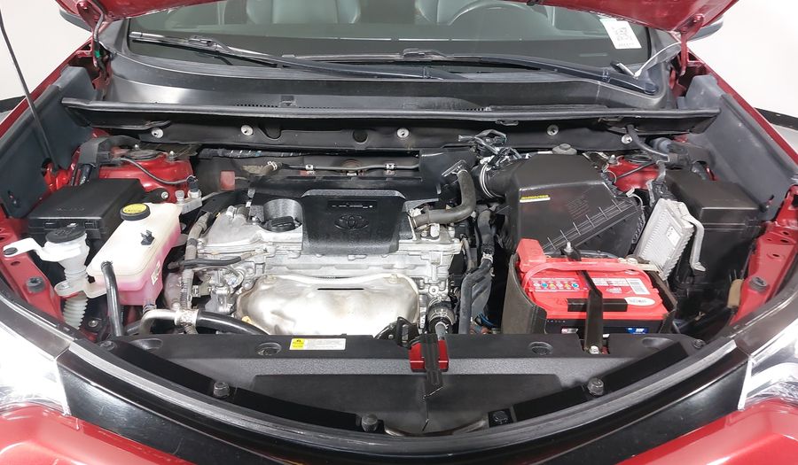 Toyota Rav4 2.5 L4 SE 4WD AT Suv 2018