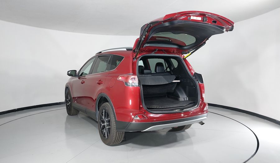 Toyota Rav4 2.5 L4 SE 4WD AT Suv 2018