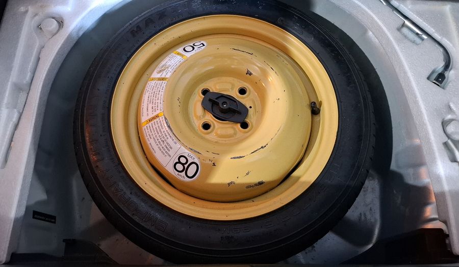 Suzuki Swift 1.2 GLX AUTO Hatchback 2018