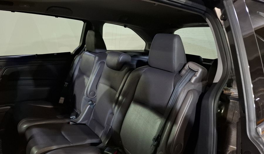 Honda Odyssey 3.5 TOURING AUTO Minivan 2018