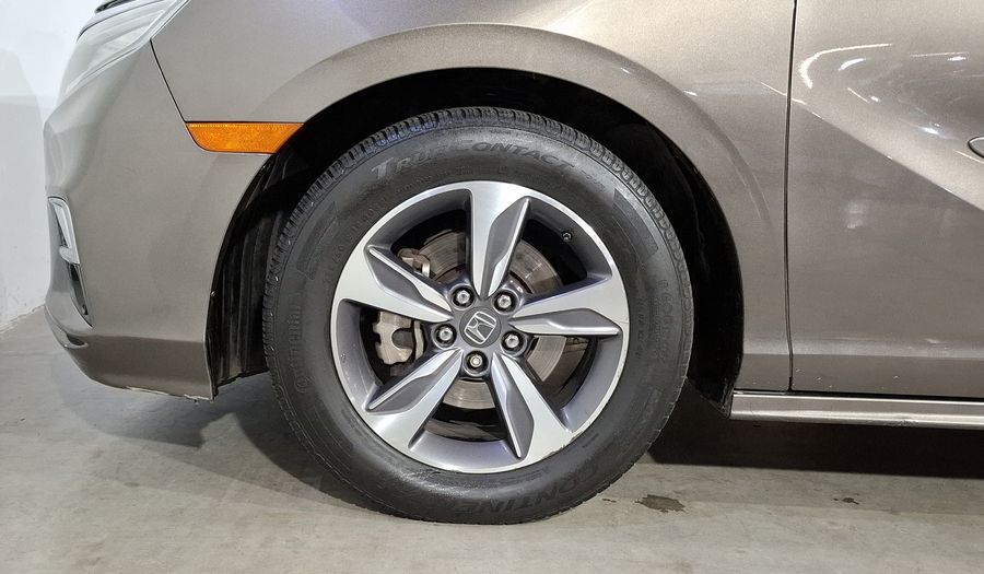 Honda Odyssey 3.5 TOURING AUTO Minivan 2018