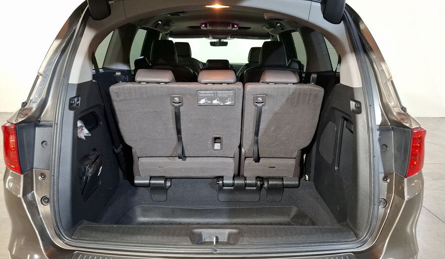 Honda Odyssey 3.5 TOURING AUTO Minivan 2018