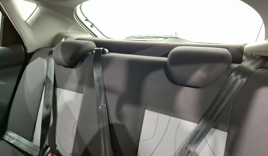 Seat Ibiza 2.0 REFERENCE 4 PTAS MT Hatchback 2015