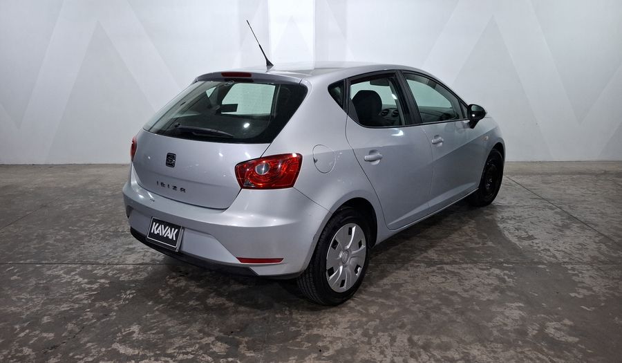 Seat Ibiza 2.0 REFERENCE 4 PTAS MT Hatchback 2015