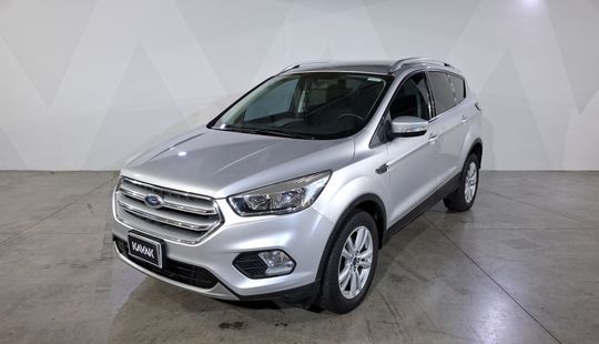 Ford • Escape