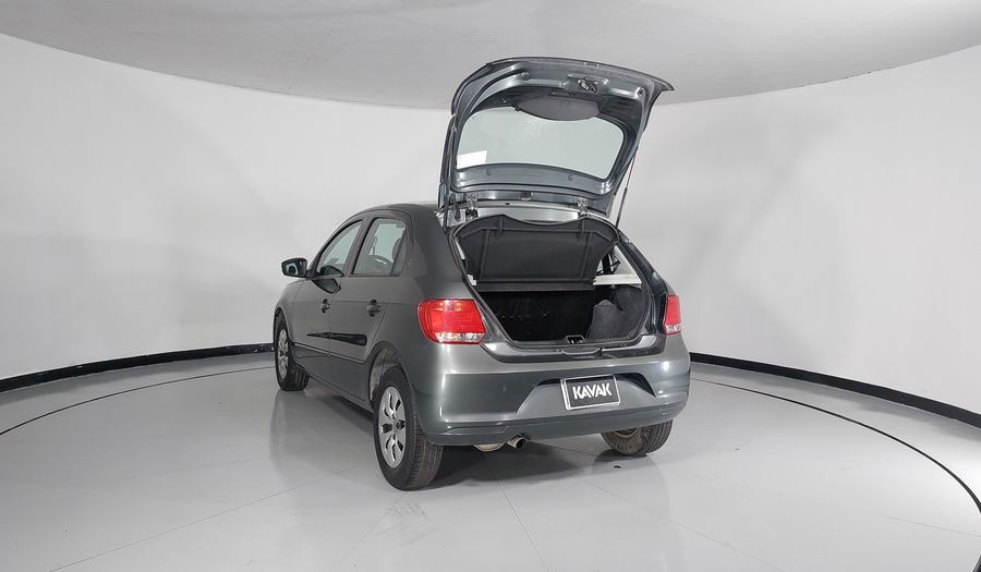 Volkswagen Gol 1.6 CL AC MT Hatchback 2015