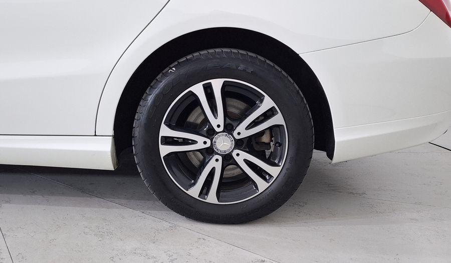 Mercedes Benz Clase Cla 1.6 CLA 180 CGI AT Wagon 2015