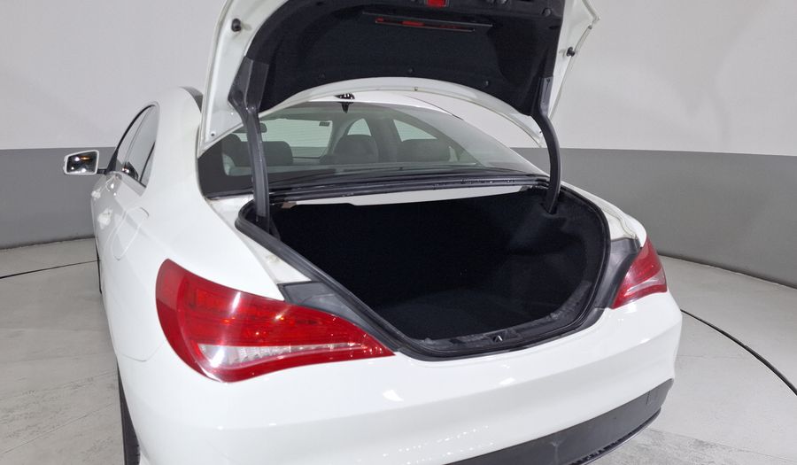 Mercedes Benz Clase Cla 1.6 CLA 180 CGI AT Wagon 2015