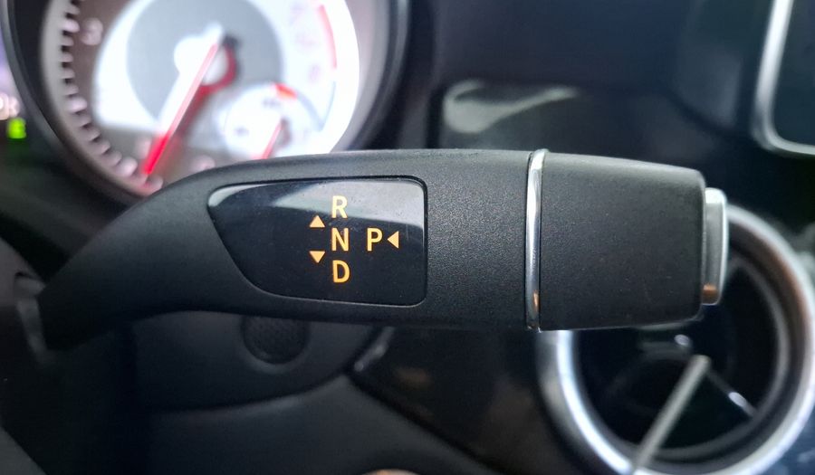 Mercedes Benz Clase Cla 1.6 CLA 180 CGI AT Wagon 2015