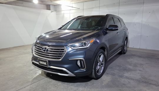 Hyundai • Santa Fe