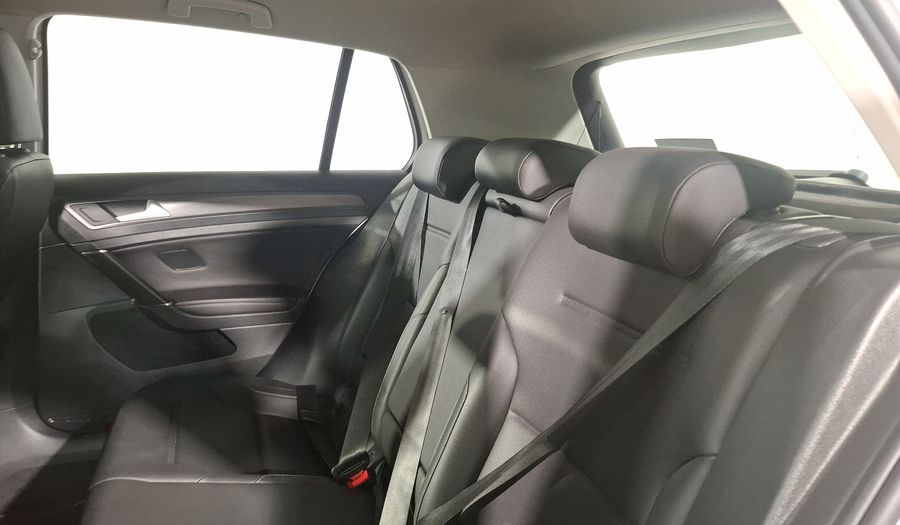 Volkswagen Golf 1.4 COMFORTLINE DCT Hatchback 2018