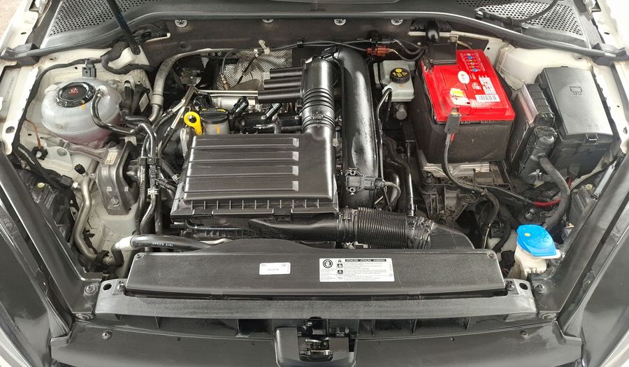 Volkswagen Golf 1.4 COMFORTLINE DCT Hatchback 2018