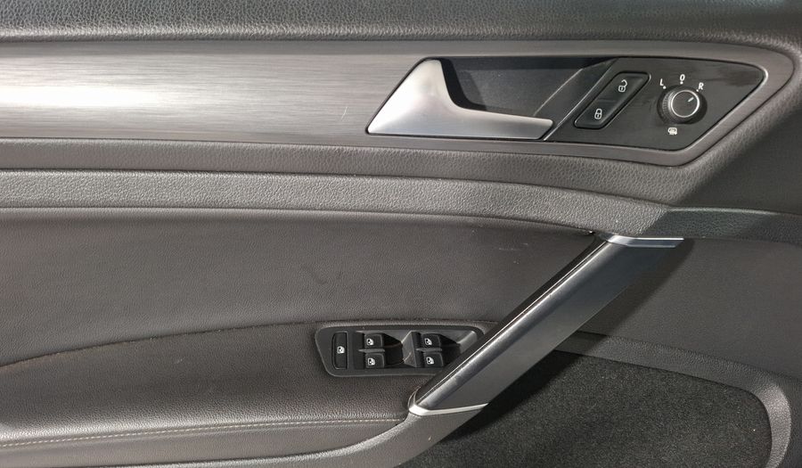 Volkswagen Golf 1.4 COMFORTLINE DCT Hatchback 2018