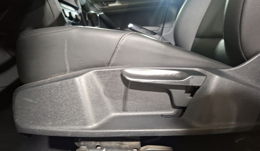 Volkswagen Golf 1.4 COMFORTLINE DCT Hatchback 2018