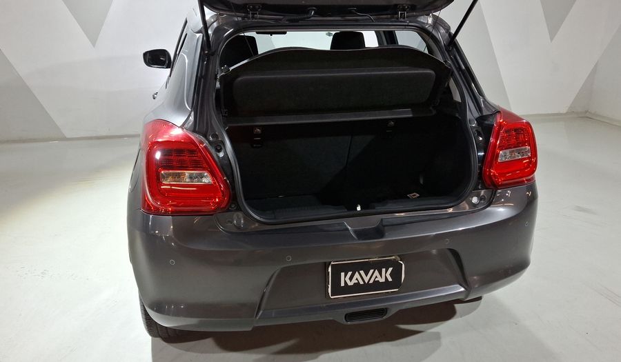 Suzuki Swift 1.2 GLX Hatchback 2022