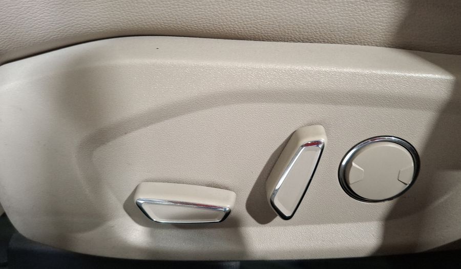 Ford Fusion 2.5 SE I4 NAV ADVANCE AT Sedan 2017