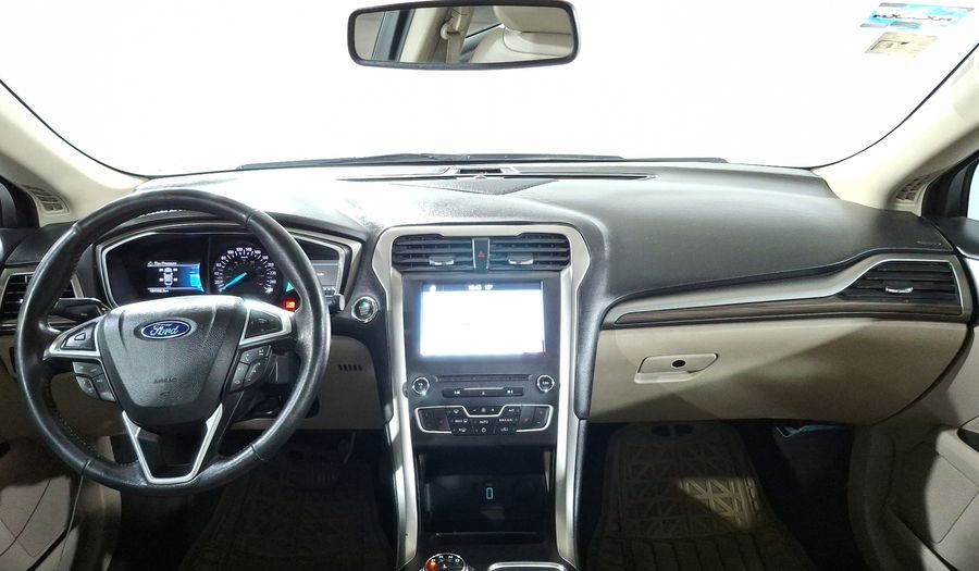 Ford Fusion 2.5 SE I4 NAV ADVANCE AT Sedan 2017