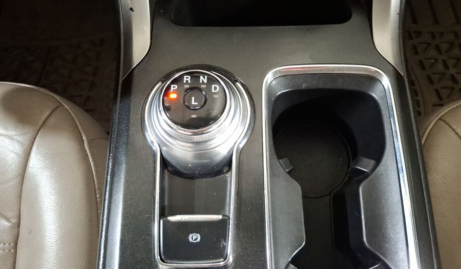 Ford Fusion 2.5 SE I4 NAV ADVANCE AT Sedan 2017