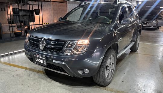 Renault • Duster