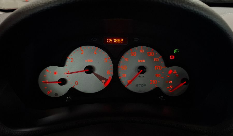 Peugeot 206 1.4 GENERATION Hatchback 2010