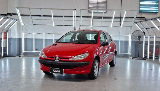 Peugeot • 206
