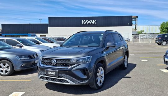 Volkswagen • Taos