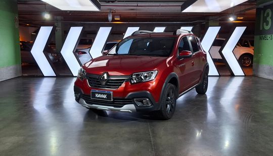 Renault • Sandero Stepway