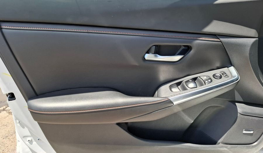 Nissan Sentra 2.0 SR CVT Sedan 2021