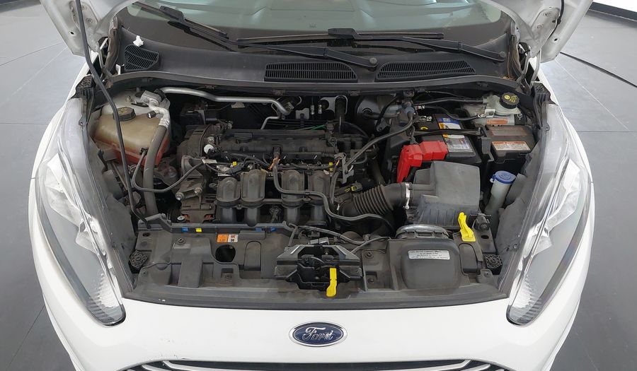 Ford Fiesta SE HATCH Hatchback 2017