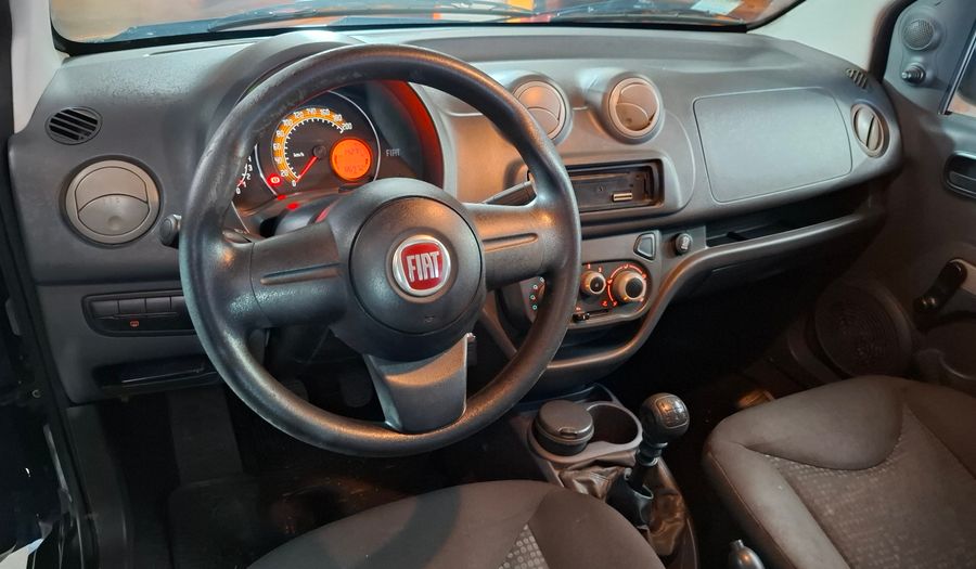 Fiat Uno 1.4 8V ATTRACTIVE 5P Hatchback 2011