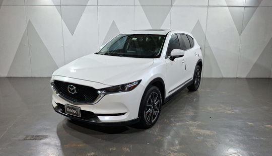 2018 • 85,785 km • Automático